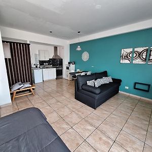 Hermoso departamento en complejo residencial